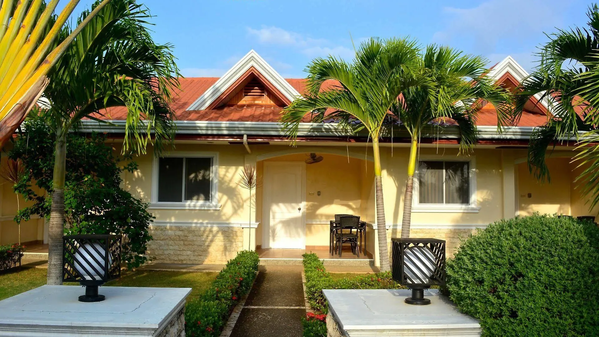 Olivia Resort Serviced Apartments And Bungalows Panglao